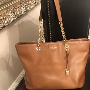 Michael Kors tote